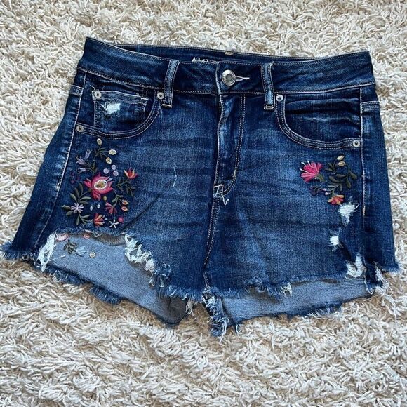 American Eagle Ne(x)t Level Stretch Hi Rise Shorty  Floral Hi-Rise Shortie Denim - Picture 1 of 15